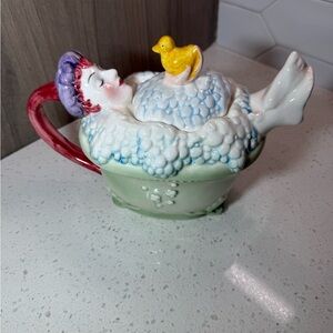 Department 56 Vintage 1988 Tea Time No.6 Bubbles Collectable Teapot With Duck